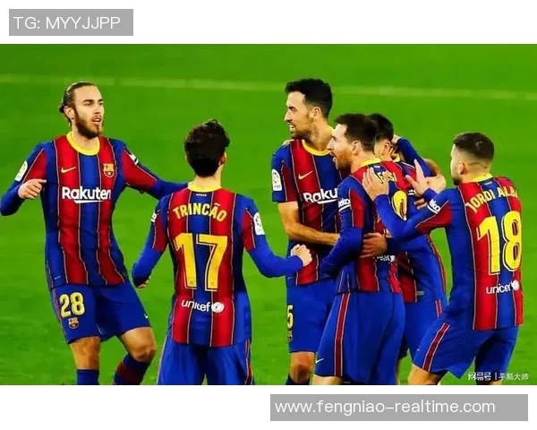 世界杯精彩对决巴黎圣日耳曼与巴萨激战成平局赛后点评引发热议